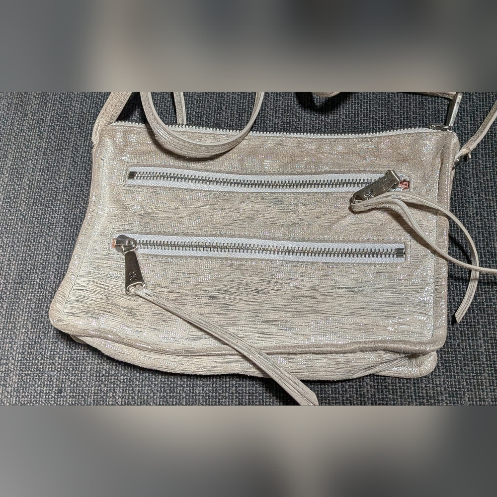 Hobo Crossbody Metallic Bag - Picture 2 of 7
